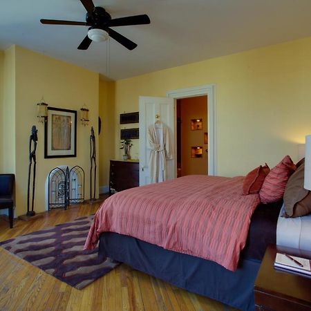 Akwaaba Mansion Bed & Breakfast New York Exterior photo
