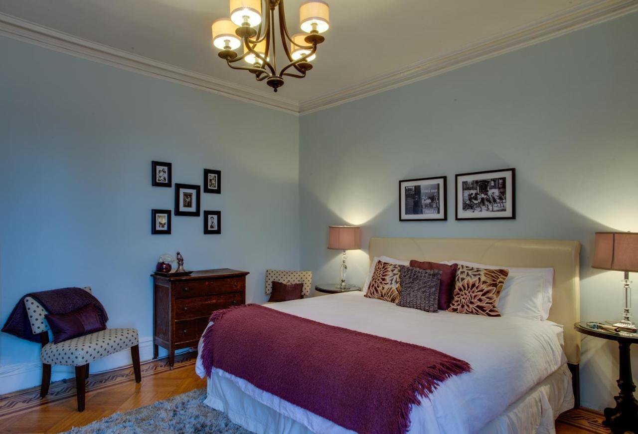 Akwaaba Mansion Bed & Breakfast New York Exterior photo