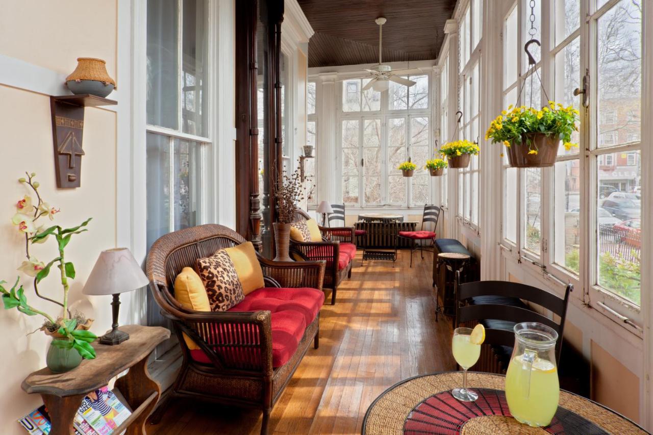Akwaaba Mansion Bed & Breakfast New York Exterior photo